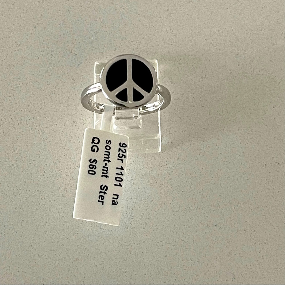 Sterling silver enameled Peace sign ring size 7